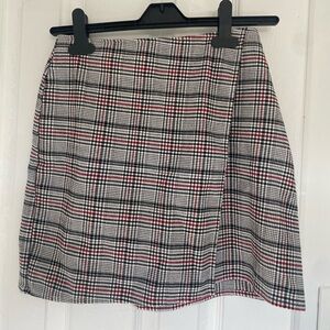 Hollister Check Plaid Skirt NEW never worn